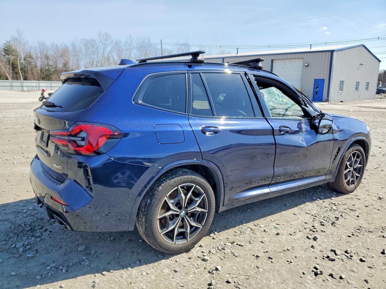 2024 BMW X3 M40I - zdjęcie 3