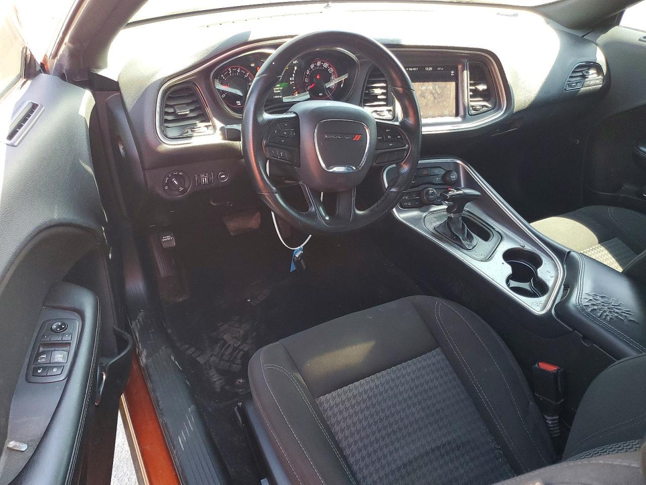 2020 Dodge Challenger Sxt - zdjęcie 8