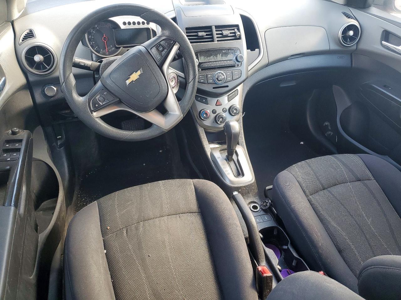 2013 Chevrolet Sonic Lt - zdjęcie 8