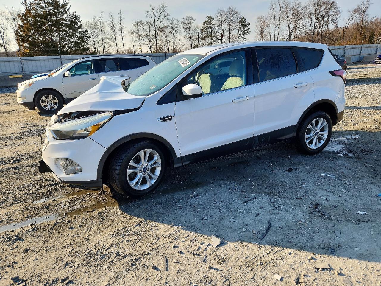 2017 Ford Escape Se - zdjęcie główne