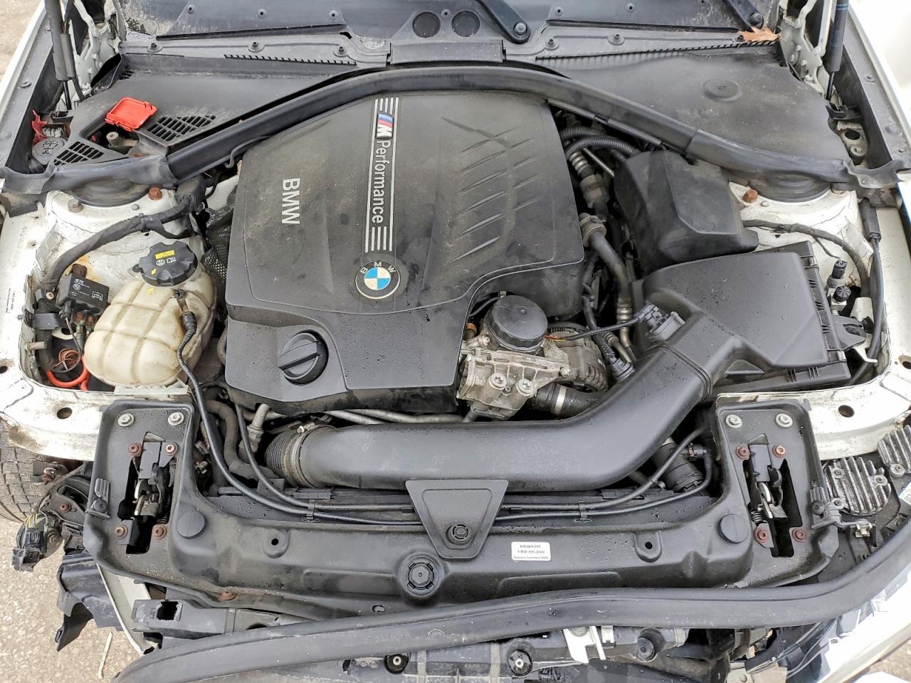 2015 BMW M235Xi - zdjęcie 11