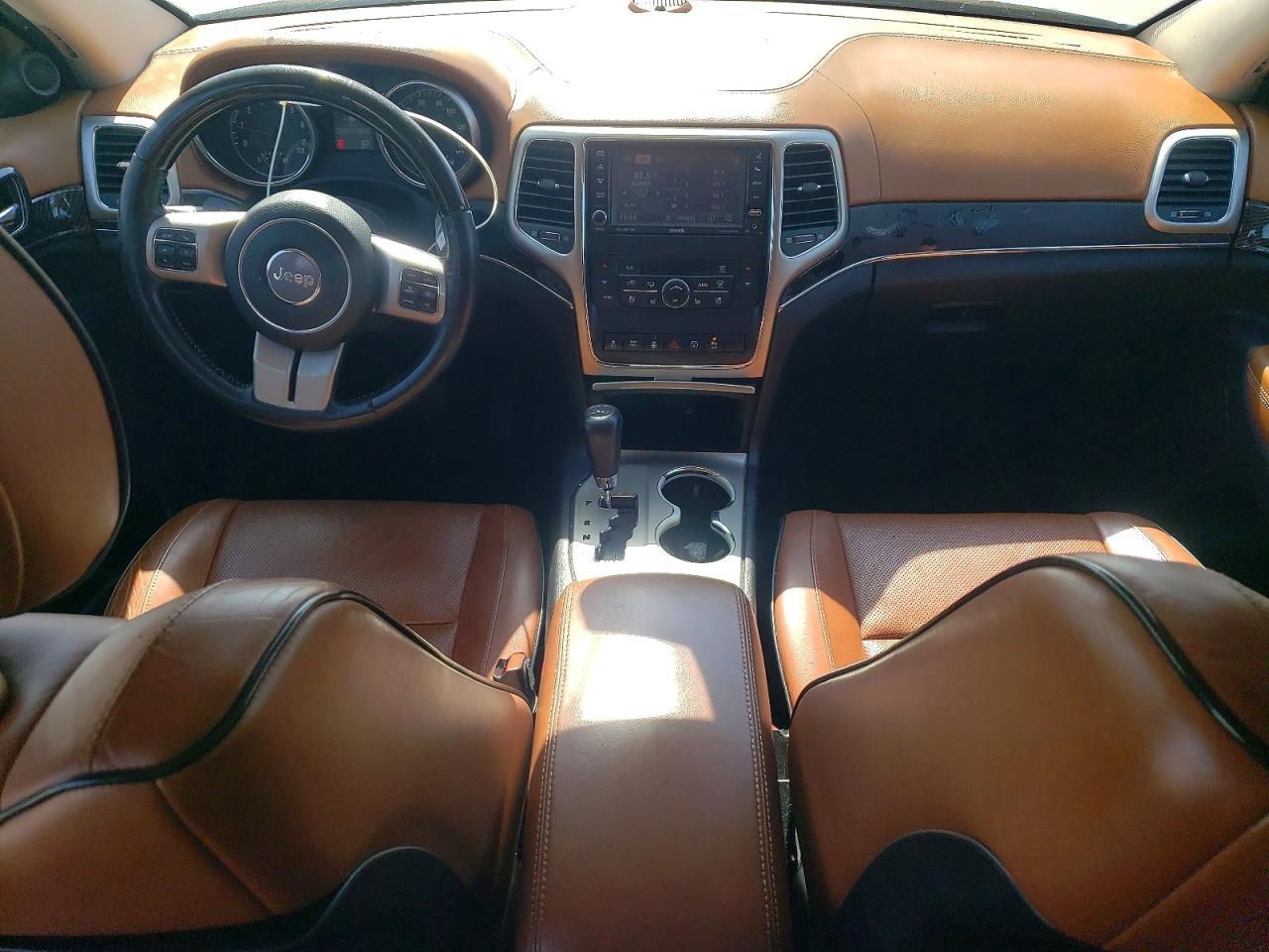 2013 Jeep Grand Cherokee Overland - zdjęcie 8