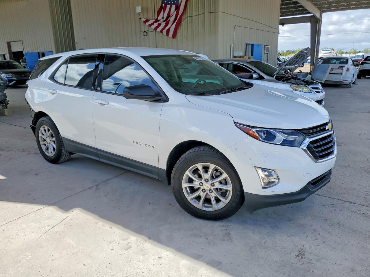 2019 Chevrolet Equinox Ls - zdjęcie 4