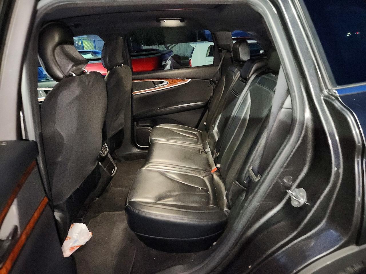 2019 Lincoln Nautilus Select - zdjęcie 10