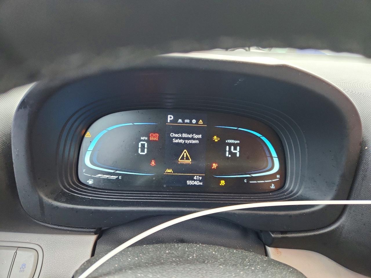 2023 Hyundai Venue Sel - zdjęcie 9