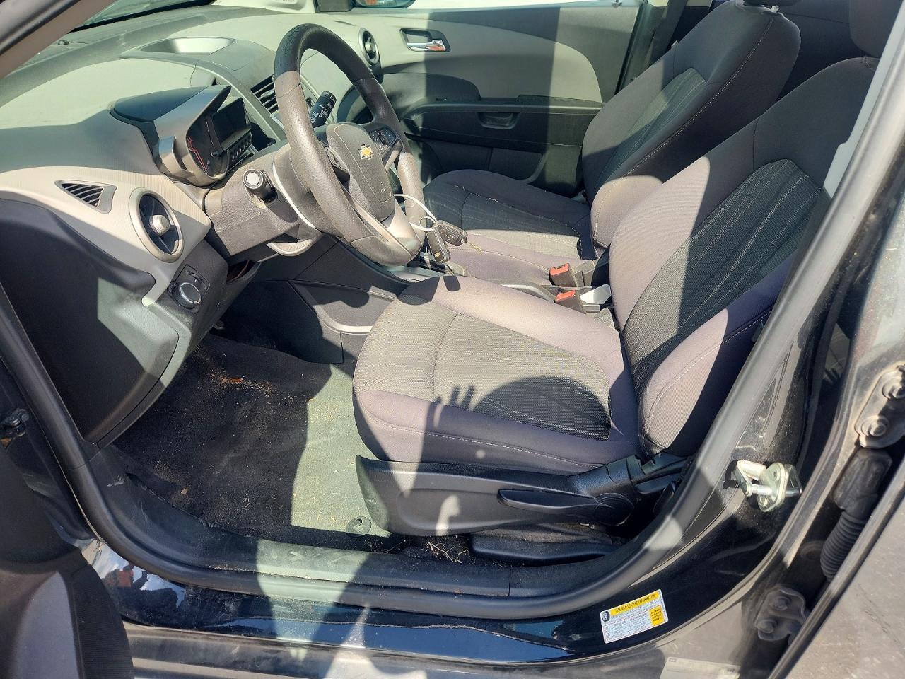 2015 Chevrolet Sonic Lt - zdjęcie 7