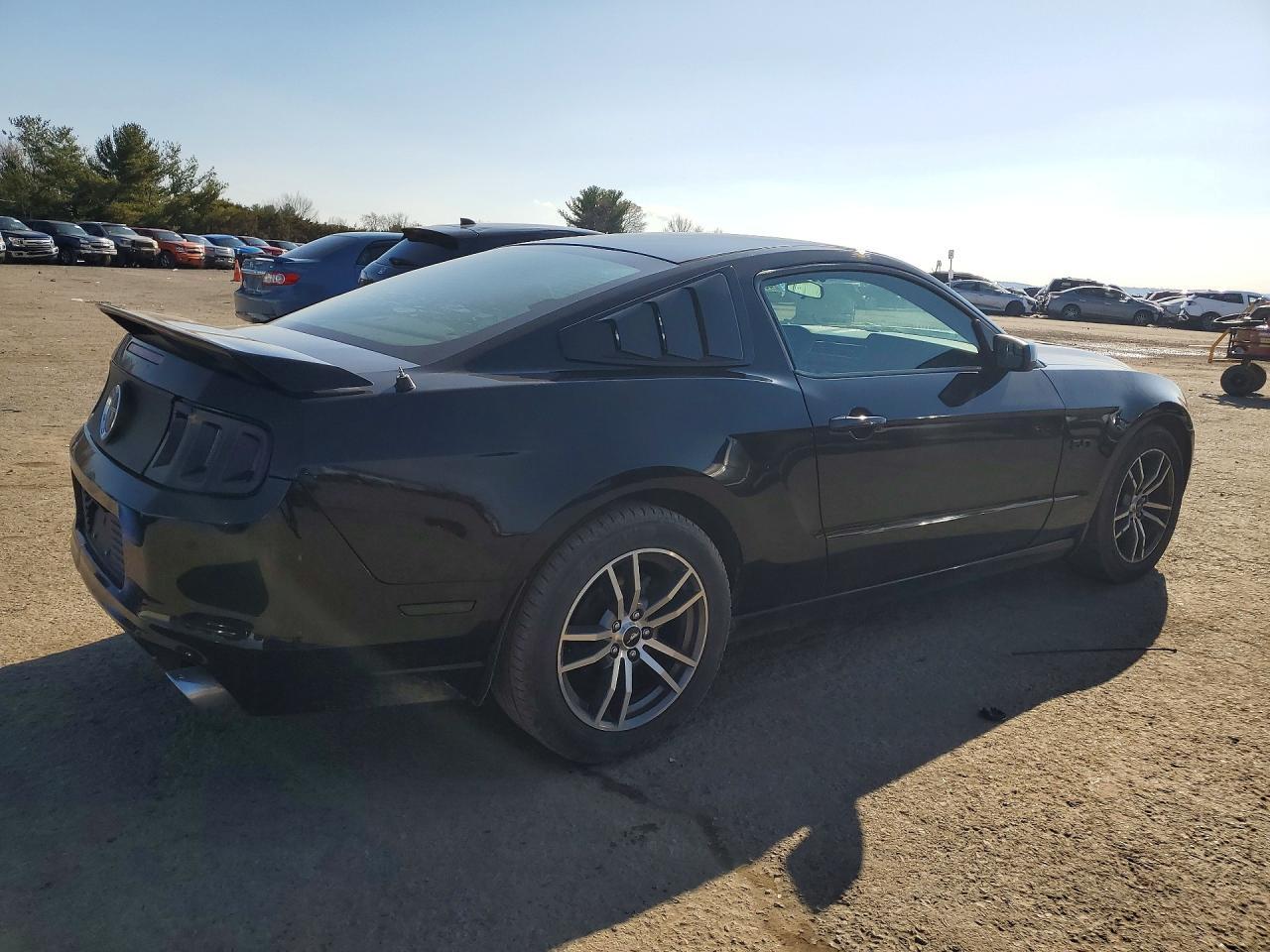 2014 Ford Mustang Gt - zdjęcie 3