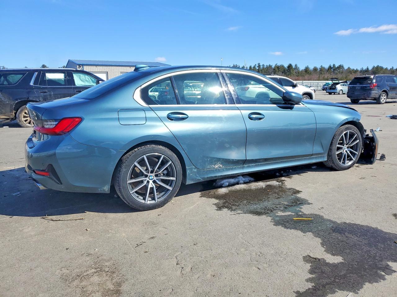 2020 BMW 330Xi - zdjęcie 3