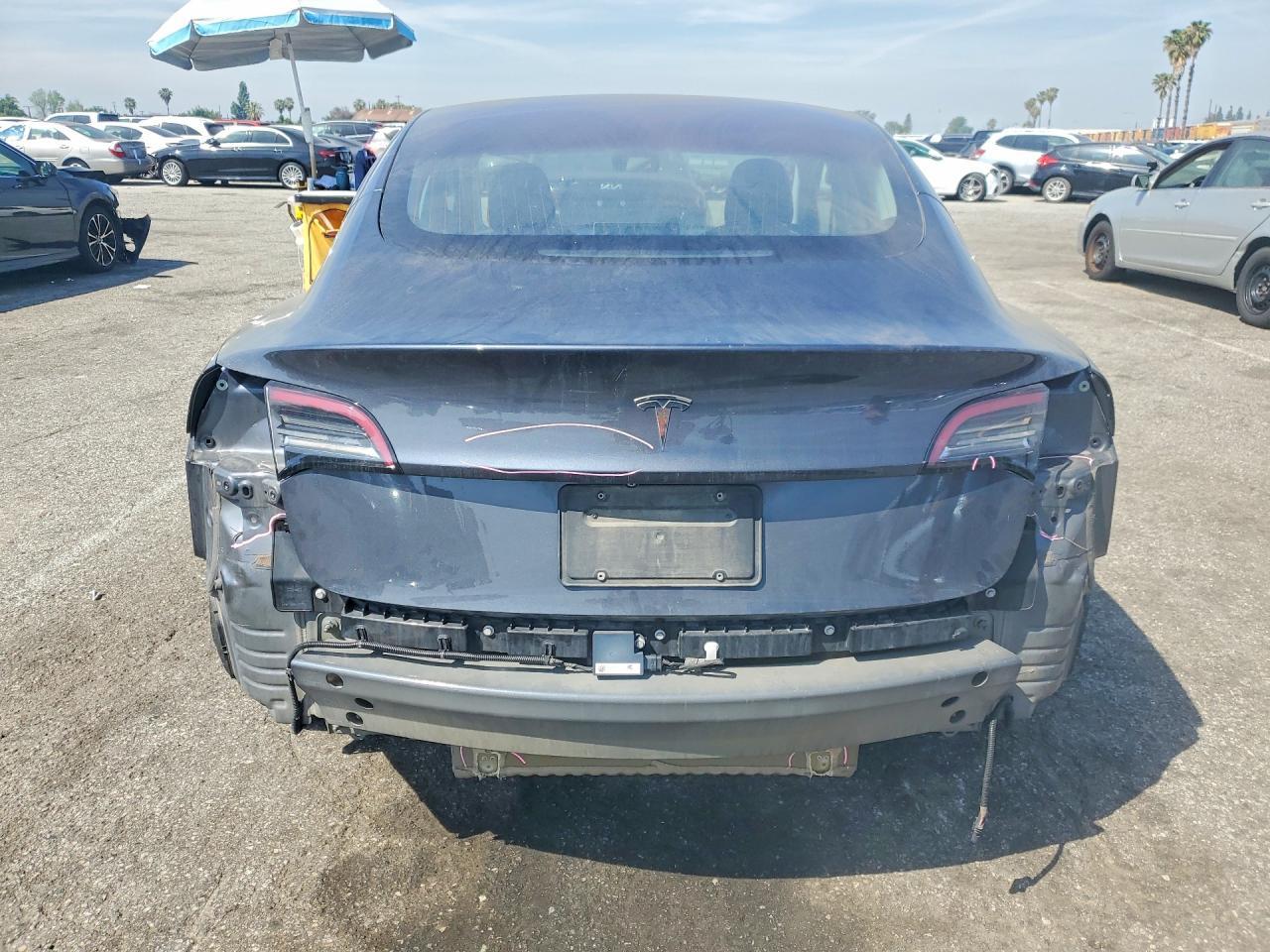 2018 Tesla Model 3 - zdjęcie 6