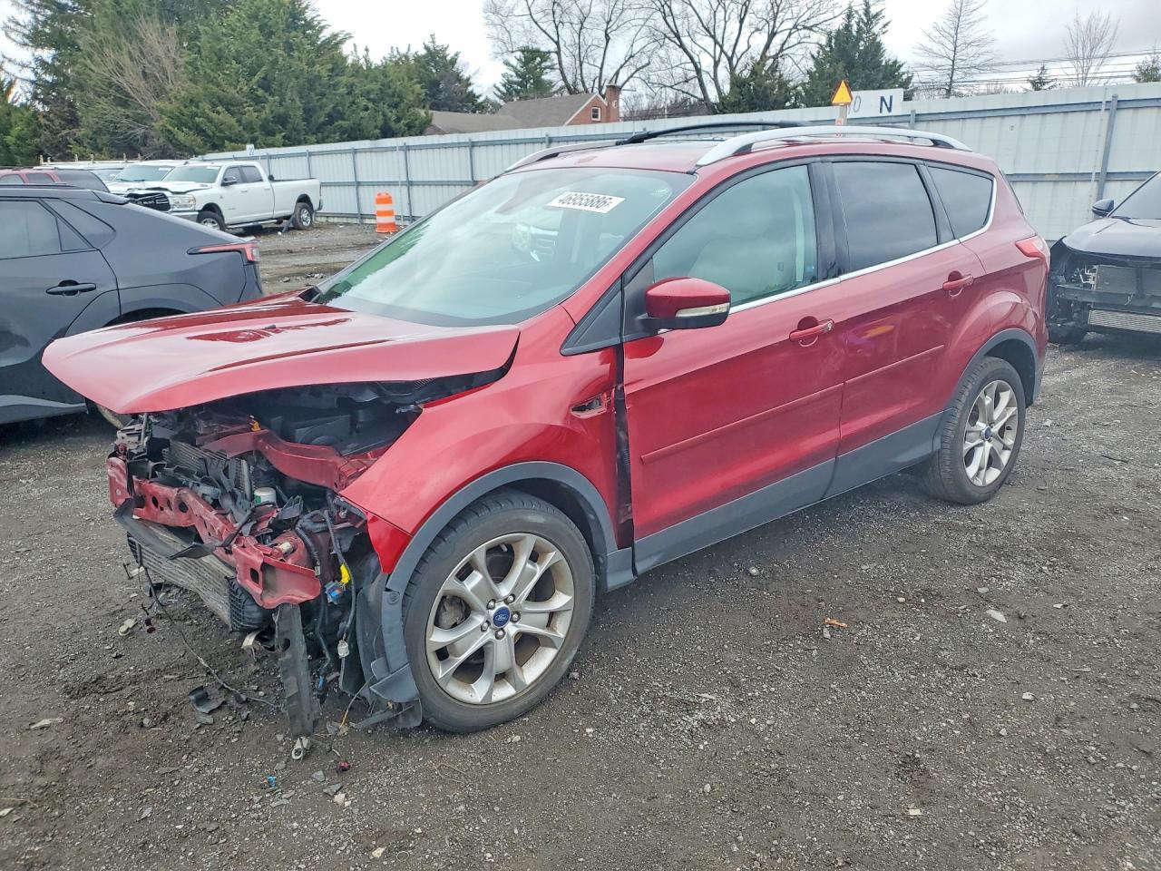 2014 Ford Escape Titanium - zdjęcie główne