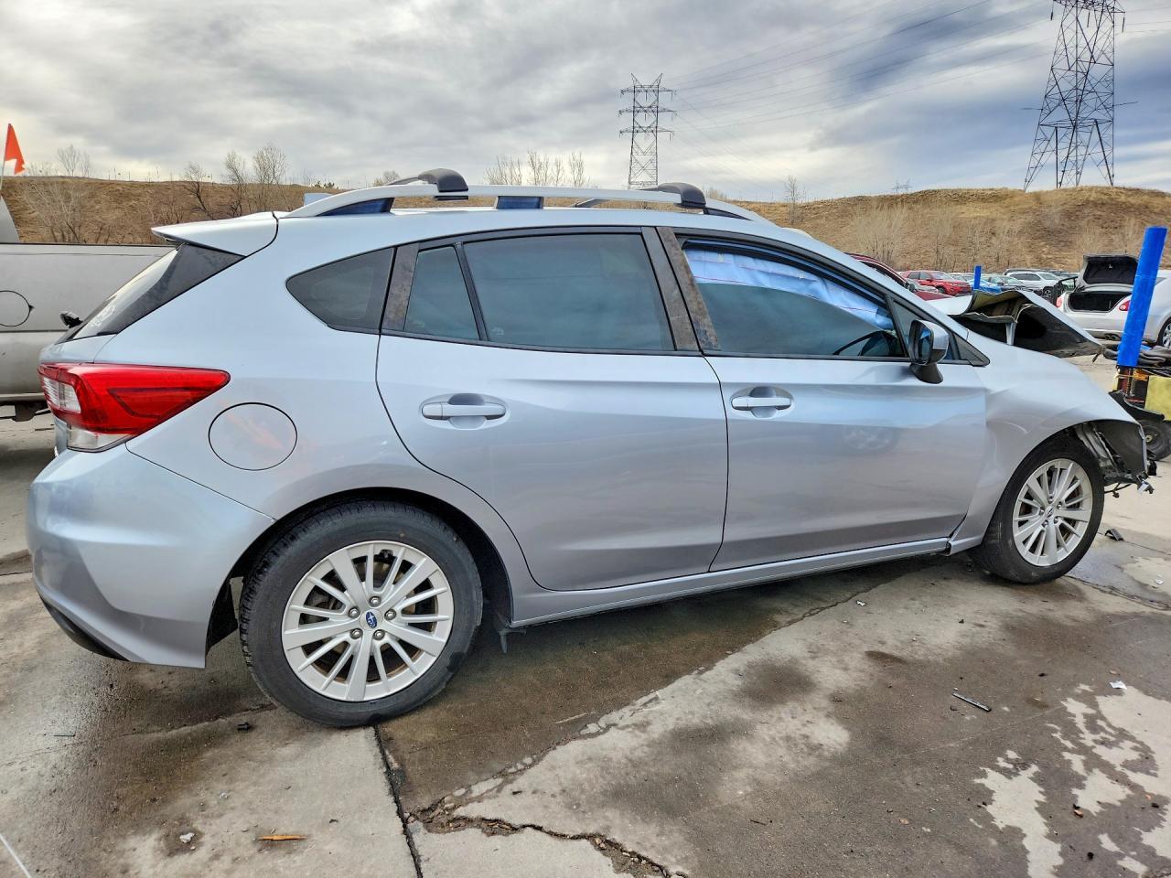 2017 Subaru Impreza Premium - zdjęcie 3