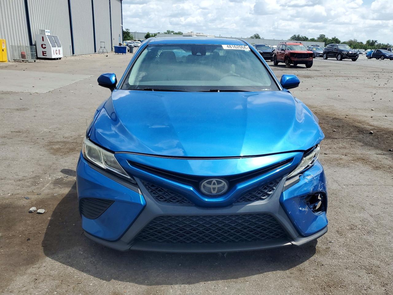 2019 Toyota Camry Se - zdjęcie 5
