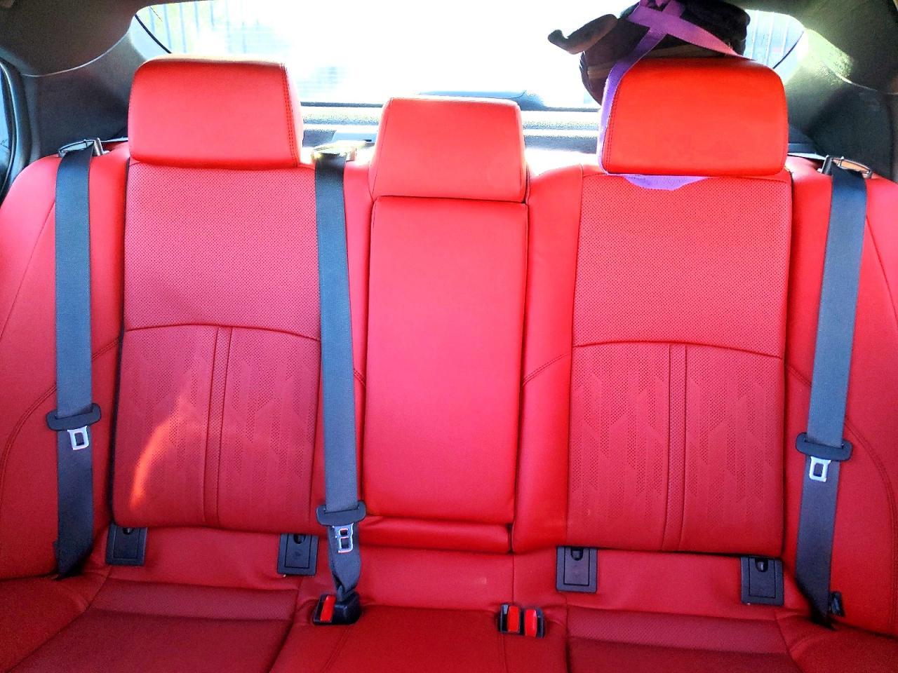 2026 Toyota Camry - zdjęcie 10