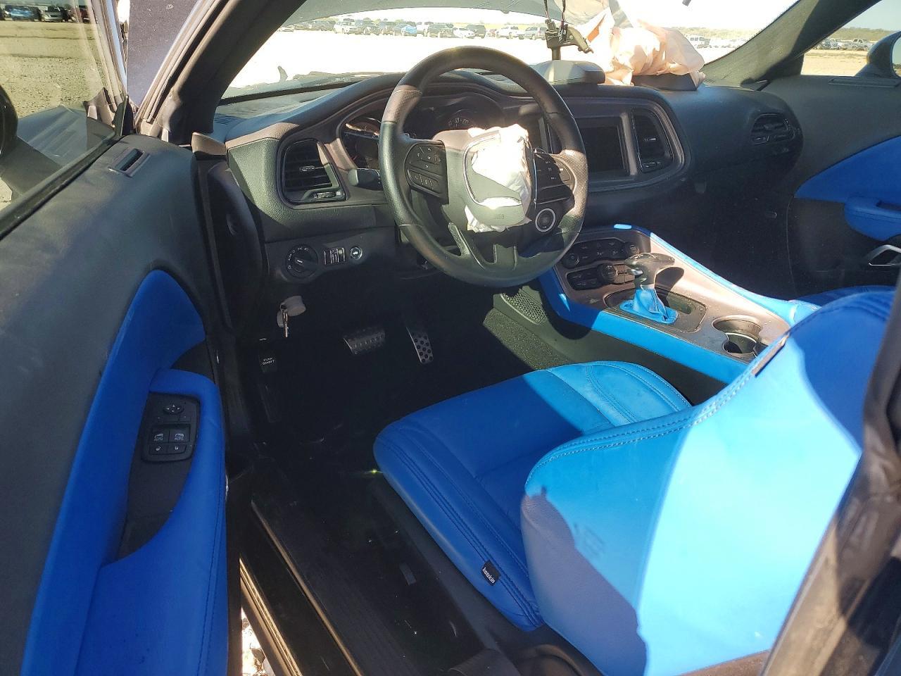 2023 Dodge Challenger R - zdjęcie 8