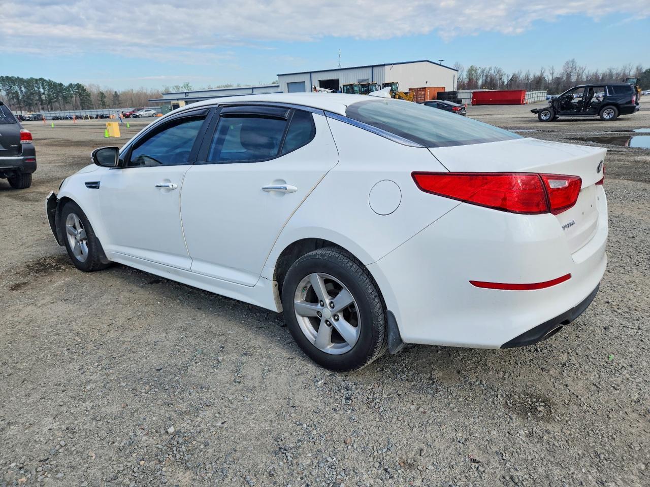 2015 Kia Optima Lx - zdjęcie 2