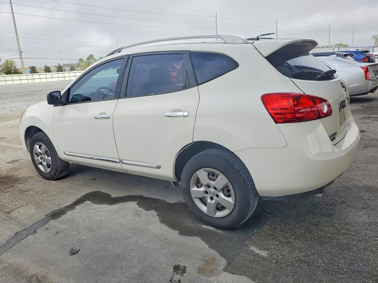 2014 Nissan Rogue Select S - zdjęcie 2