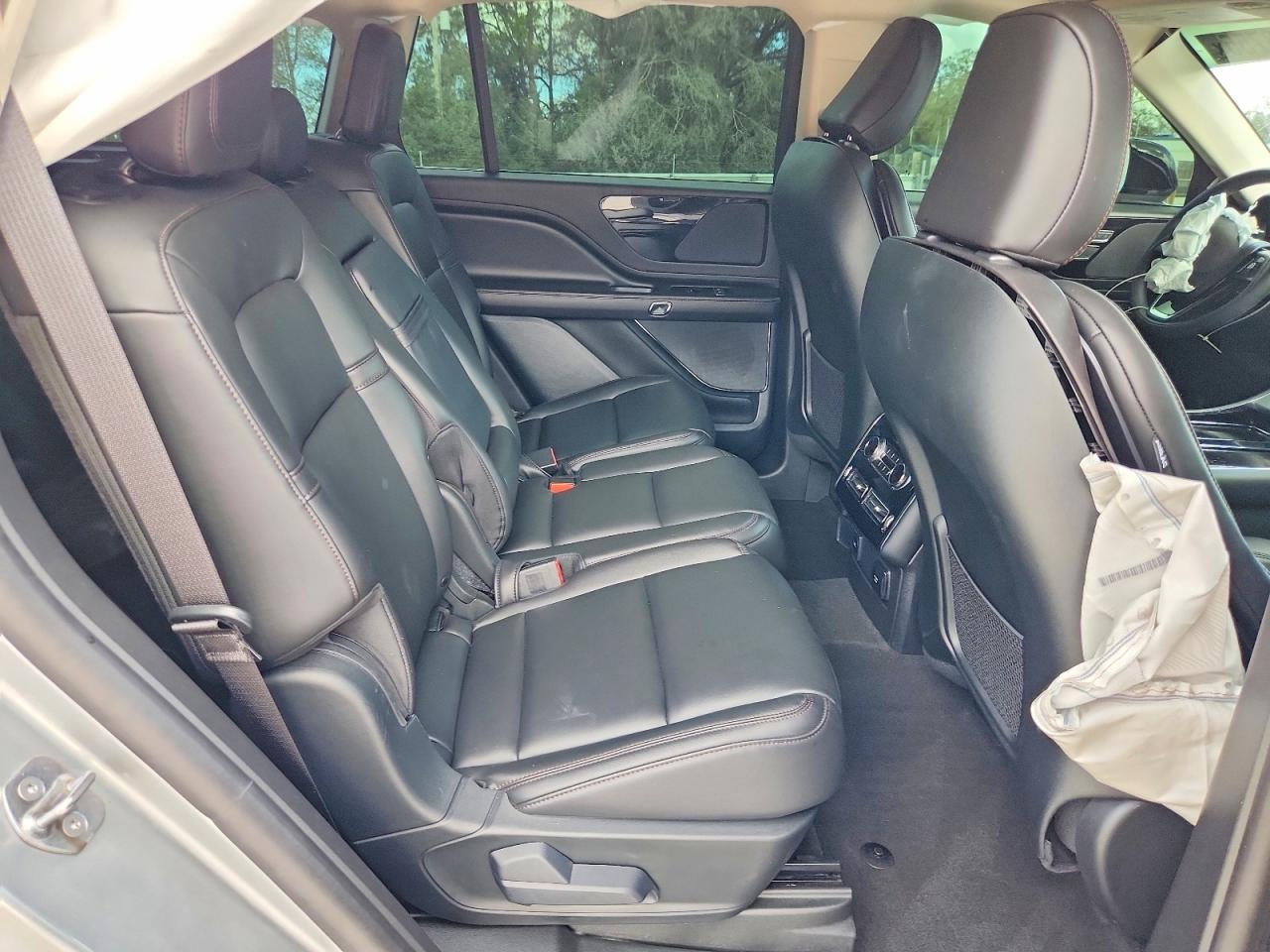 2024 Lincoln Aviator - zdjęcie 11