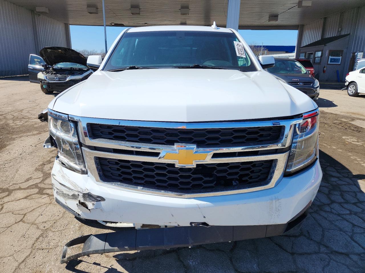 2019 Chevrolet Tahoe K1500 Ls - zdjęcie 5