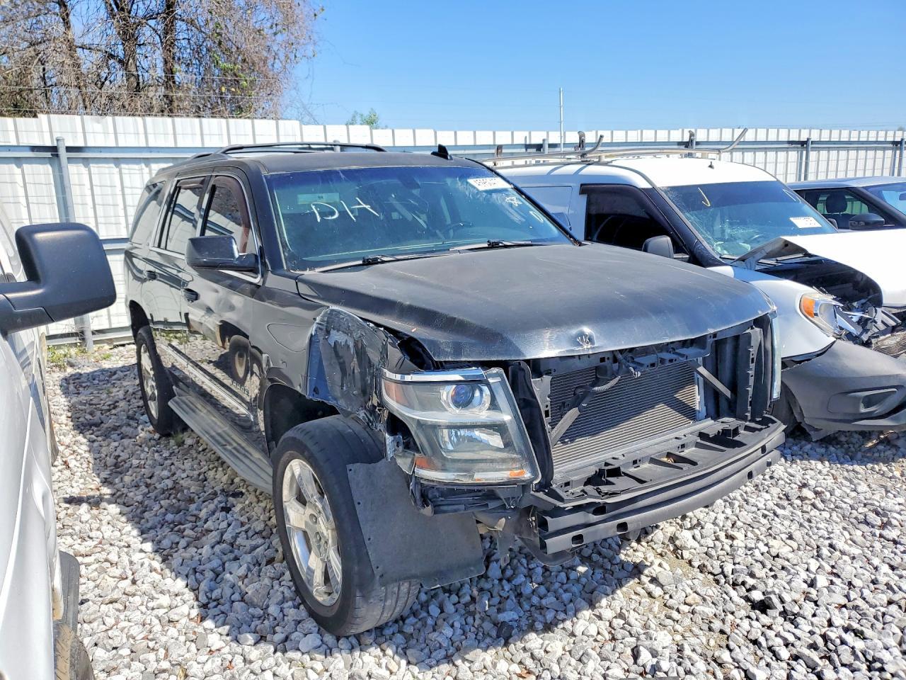 2015 Chevrolet Tahoe C1500 Ls - zdjęcie 4