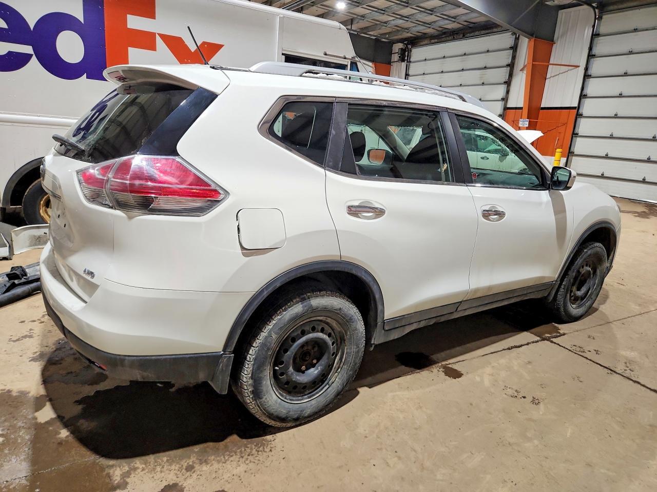 2016 Nissan Rogue S - zdjęcie 3