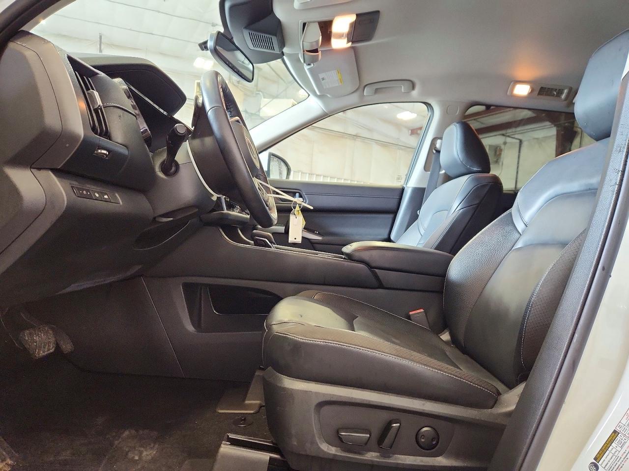 2022 Nissan Pathfinder Sl - zdjęcie 7