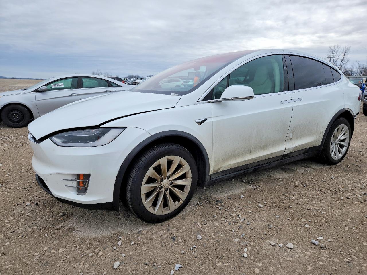 2018 Tesla Model X - zdjęcie główne