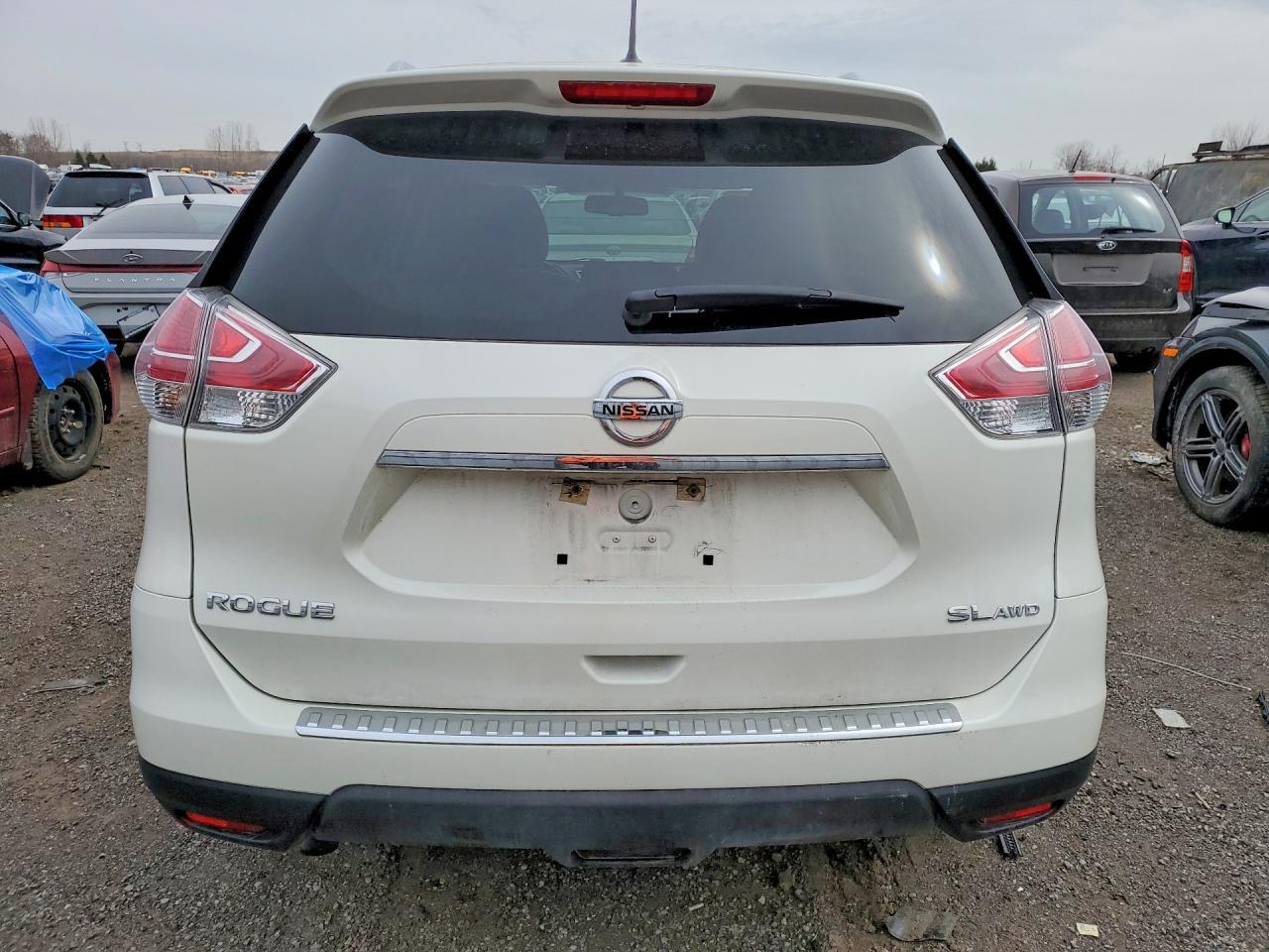 2016 Nissan Rogue S - zdjęcie 6