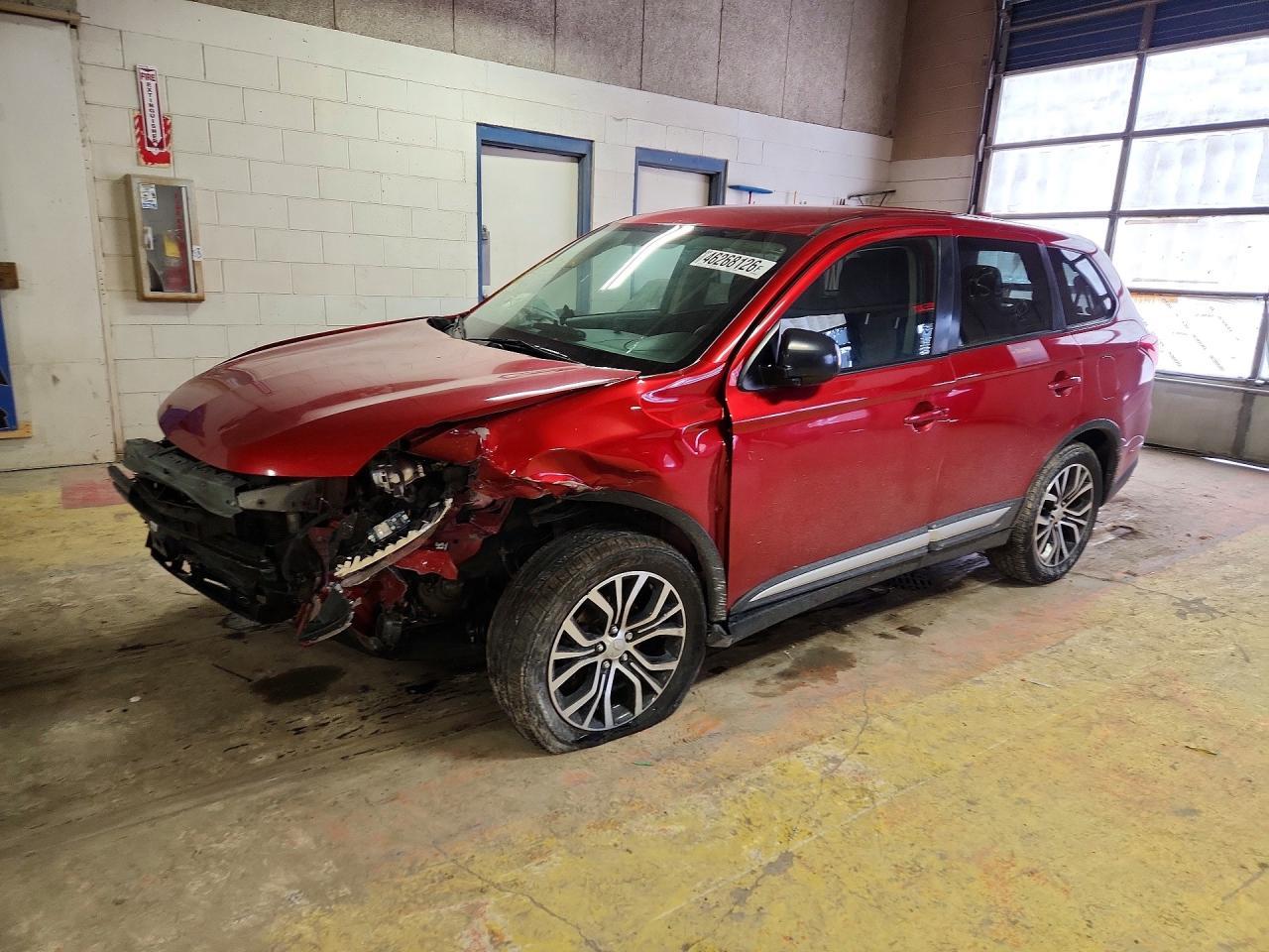 2018 Mitsubishi Outlander Se - zdjęcie główne