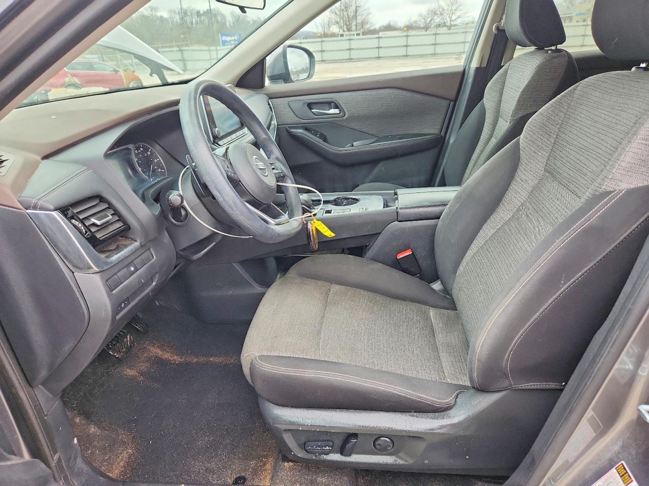 2021 Nissan Rogue Sv - zdjęcie 7