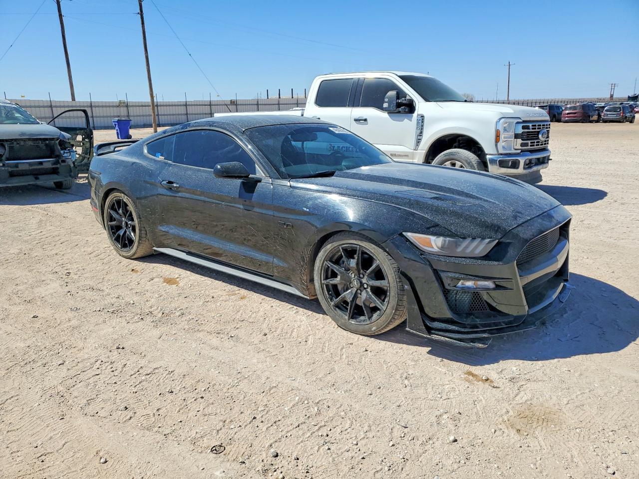 2017 Ford Mustang Gt - zdjęcie 4