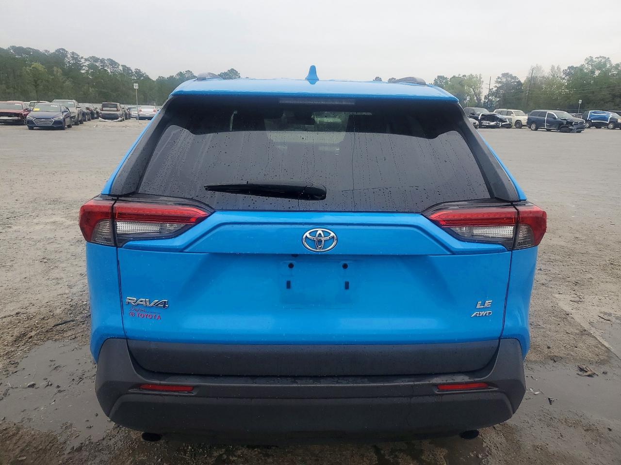 2021 Toyota Rav4 Le - zdjęcie 6