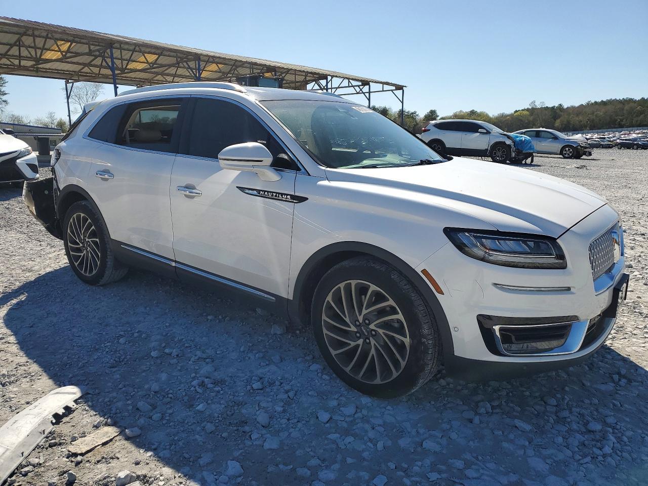 2019 Lincoln Nautilus Reserve - zdjęcie 4