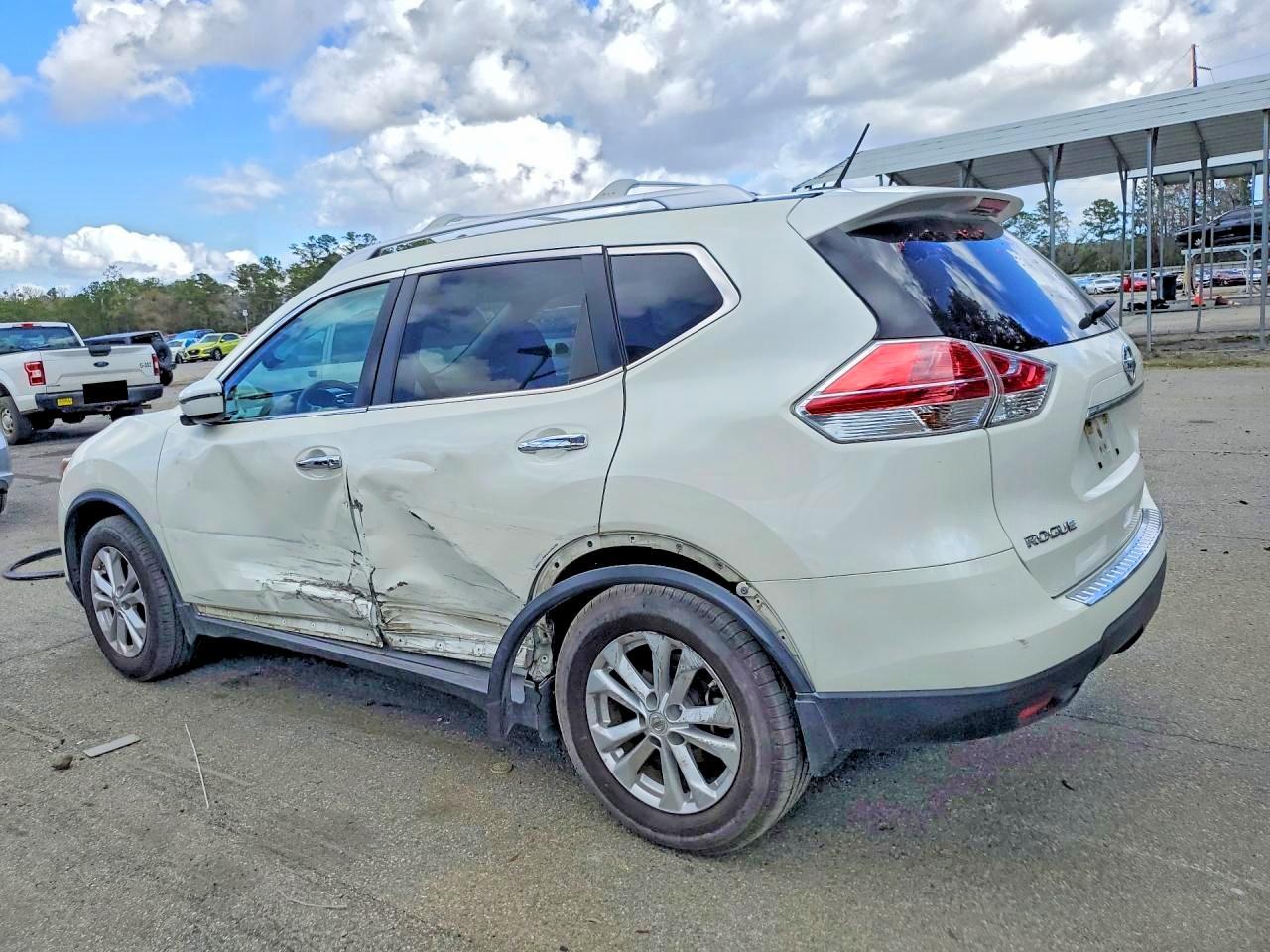 2016 Nissan Rogue Sv - zdjęcie 2