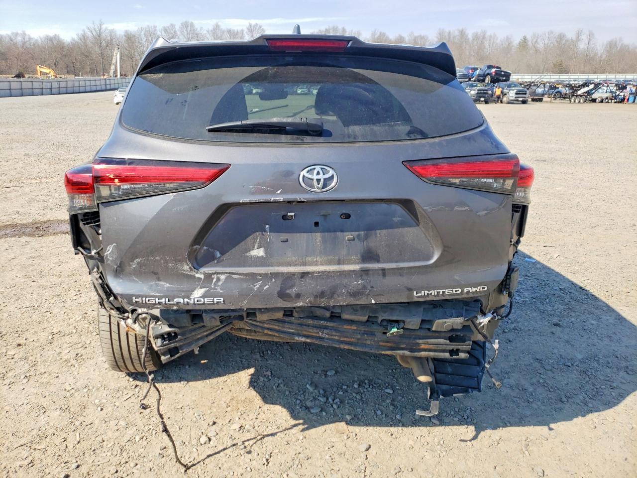 2020 Toyota Highlander - zdjęcie 6