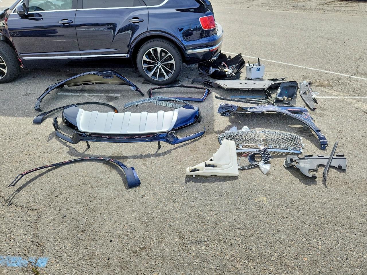 2018 Bentley Bentayga - zdjęcie 13