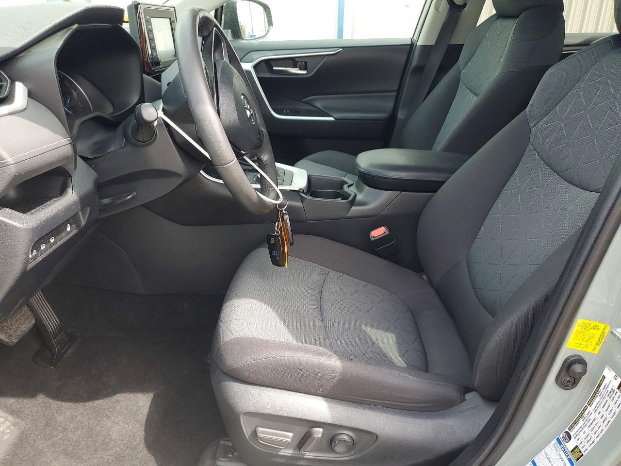 2020 Toyota Rav4 Hybrid Xle - zdjęcie 7