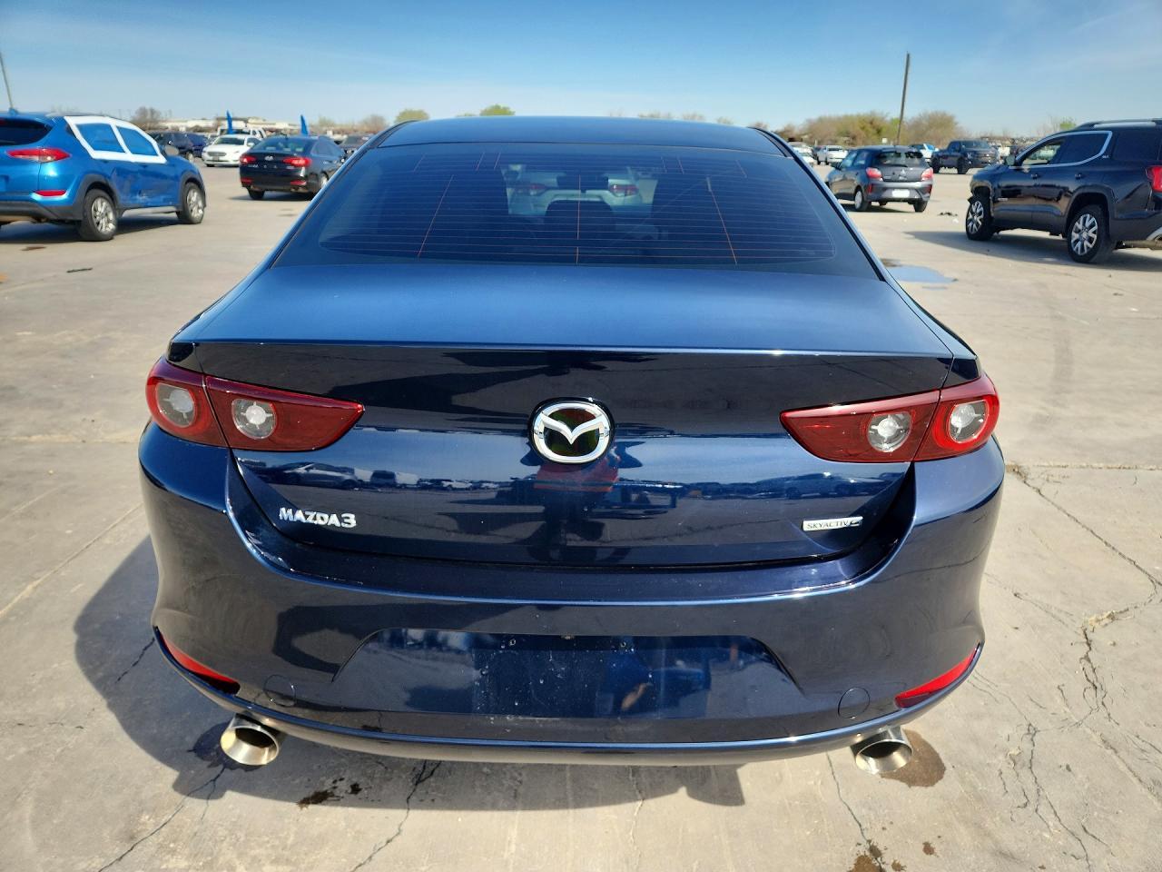 2025 Mazda 3 - zdjęcie 6