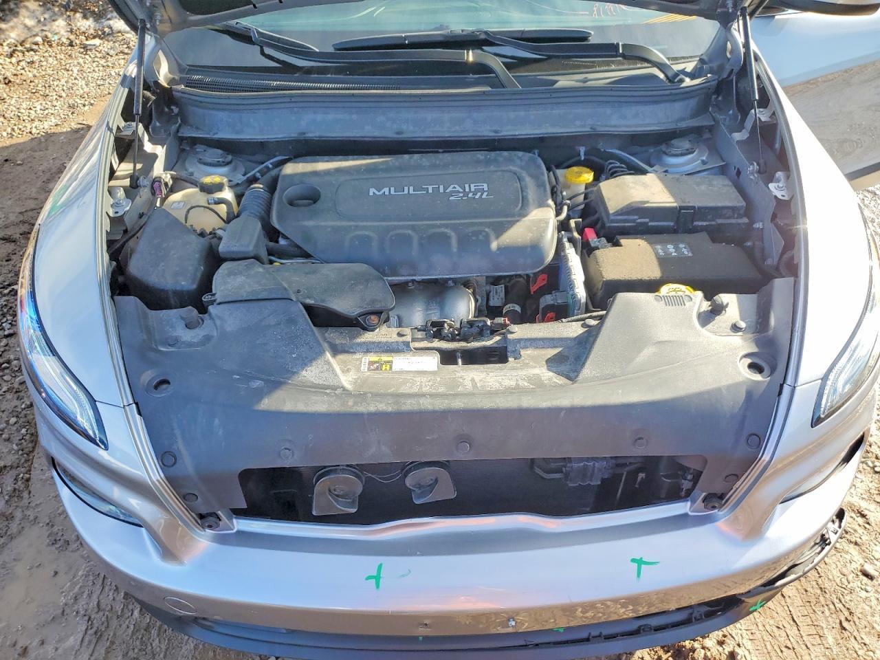 2014 Jeep Cherokee Latitude - zdjęcie 12