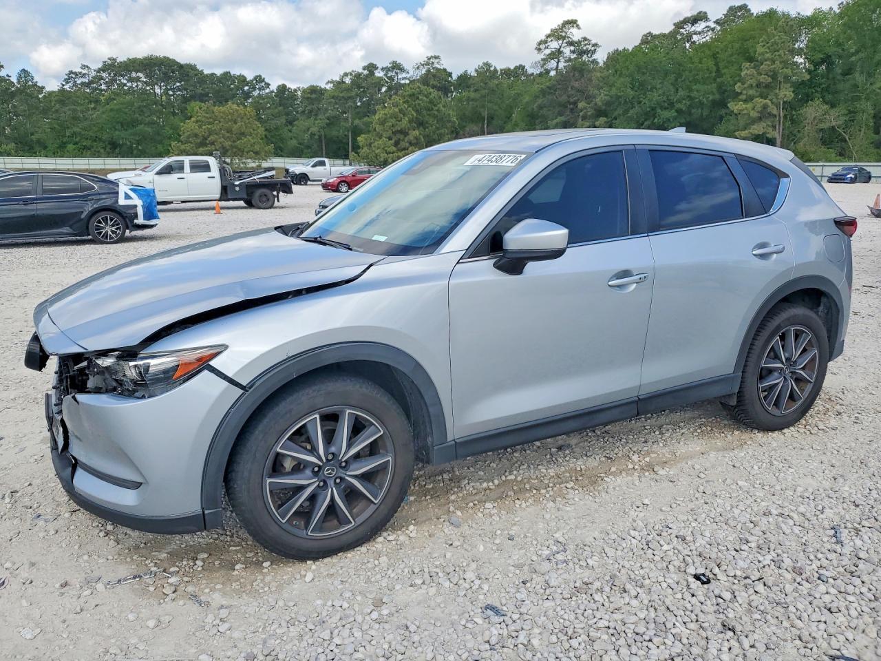 2018 Mazda Cx-5 Touring - zdjęcie główne