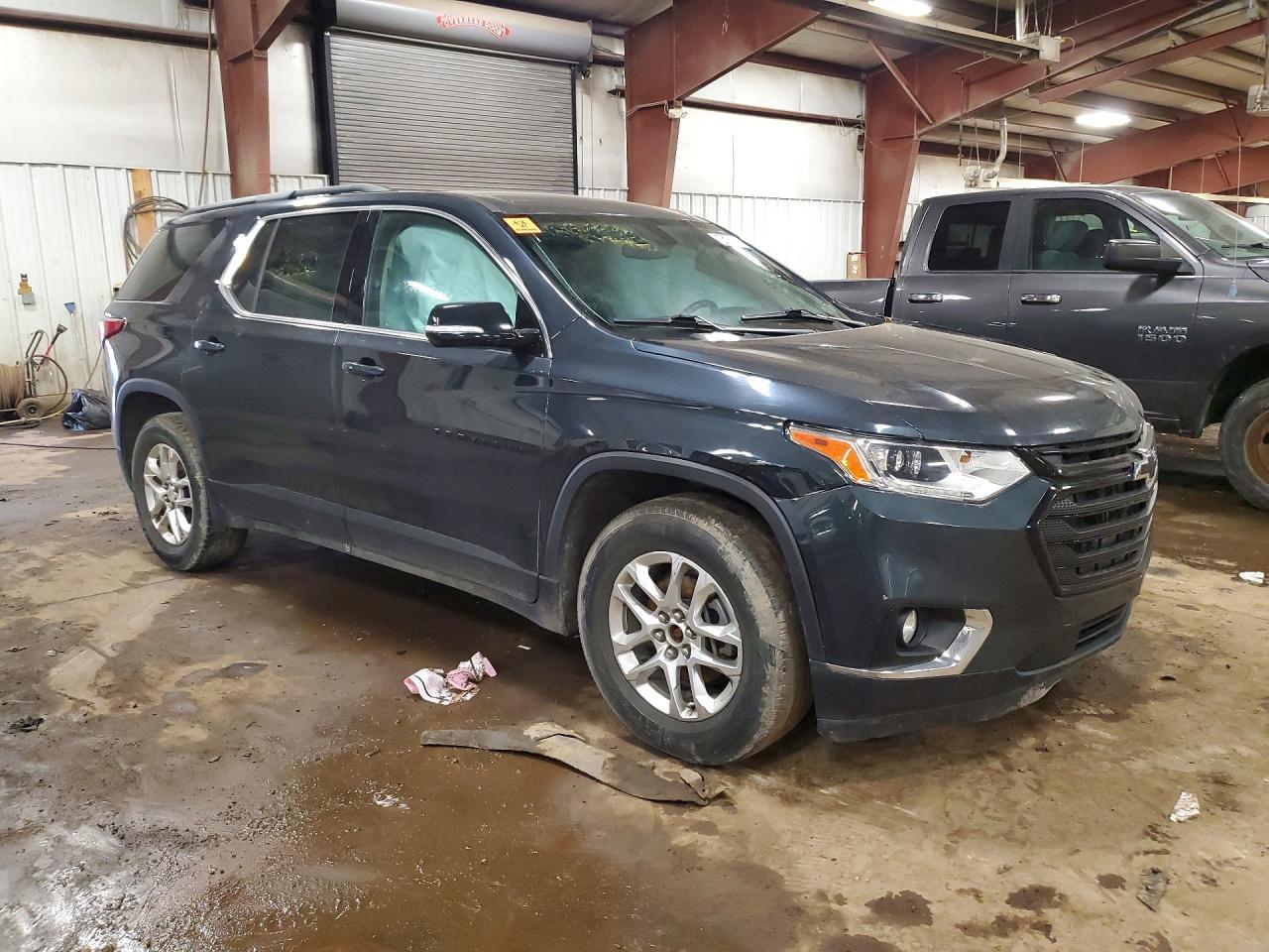 2019 Chevrolet Traverse Lt - zdjęcie 4