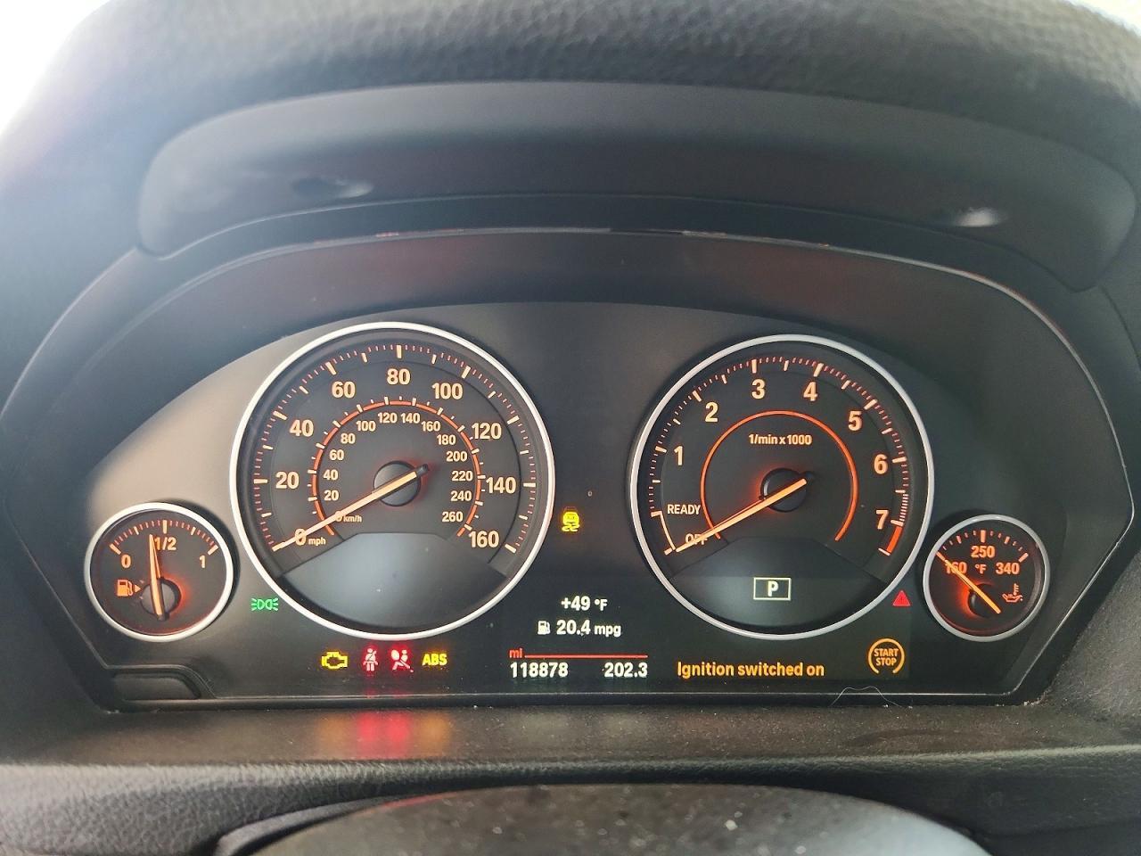 2017 BMW 330 Xi - zdjęcie 9