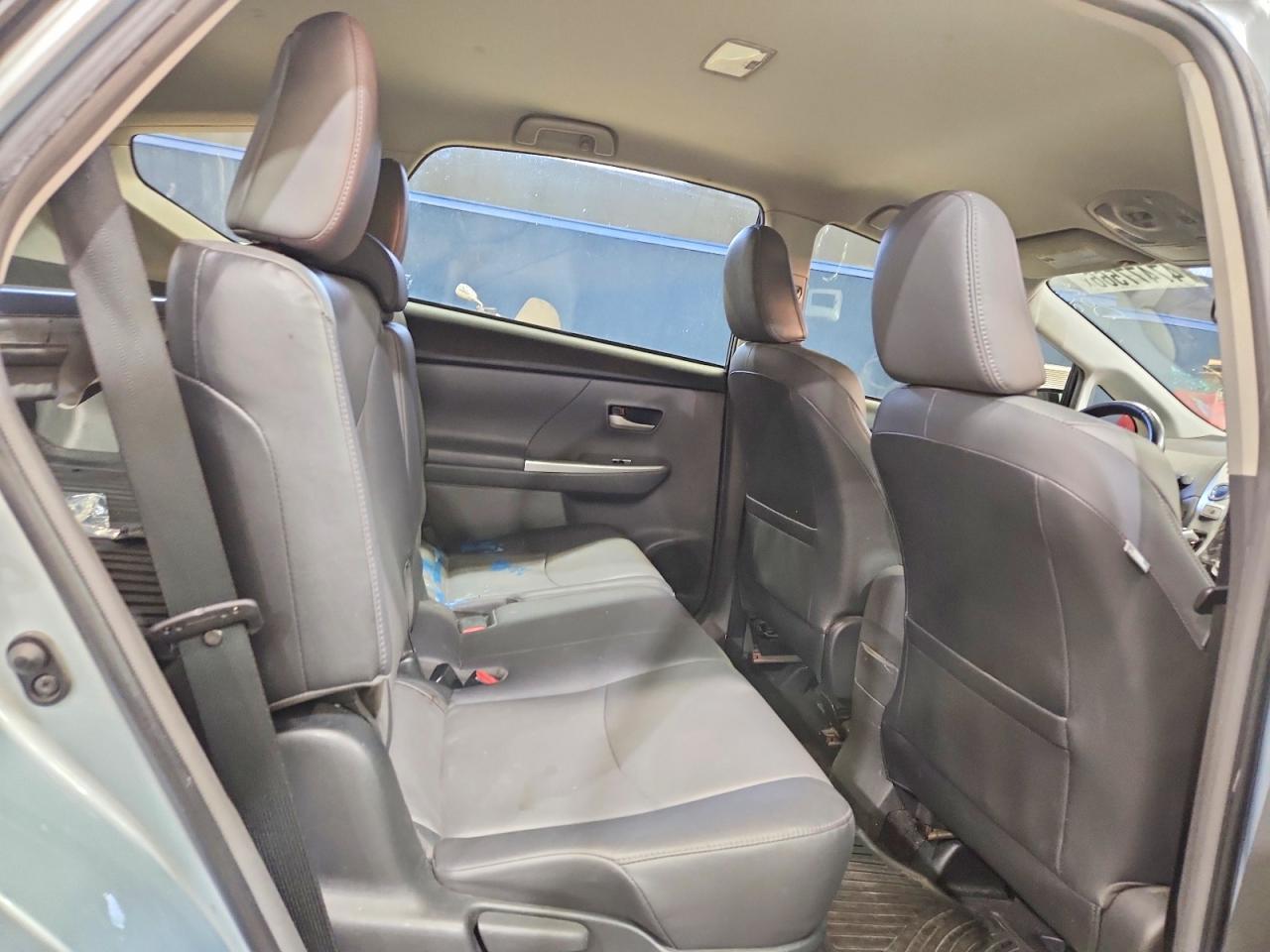 2013 Toyota Prius V Five - zdjęcie 10