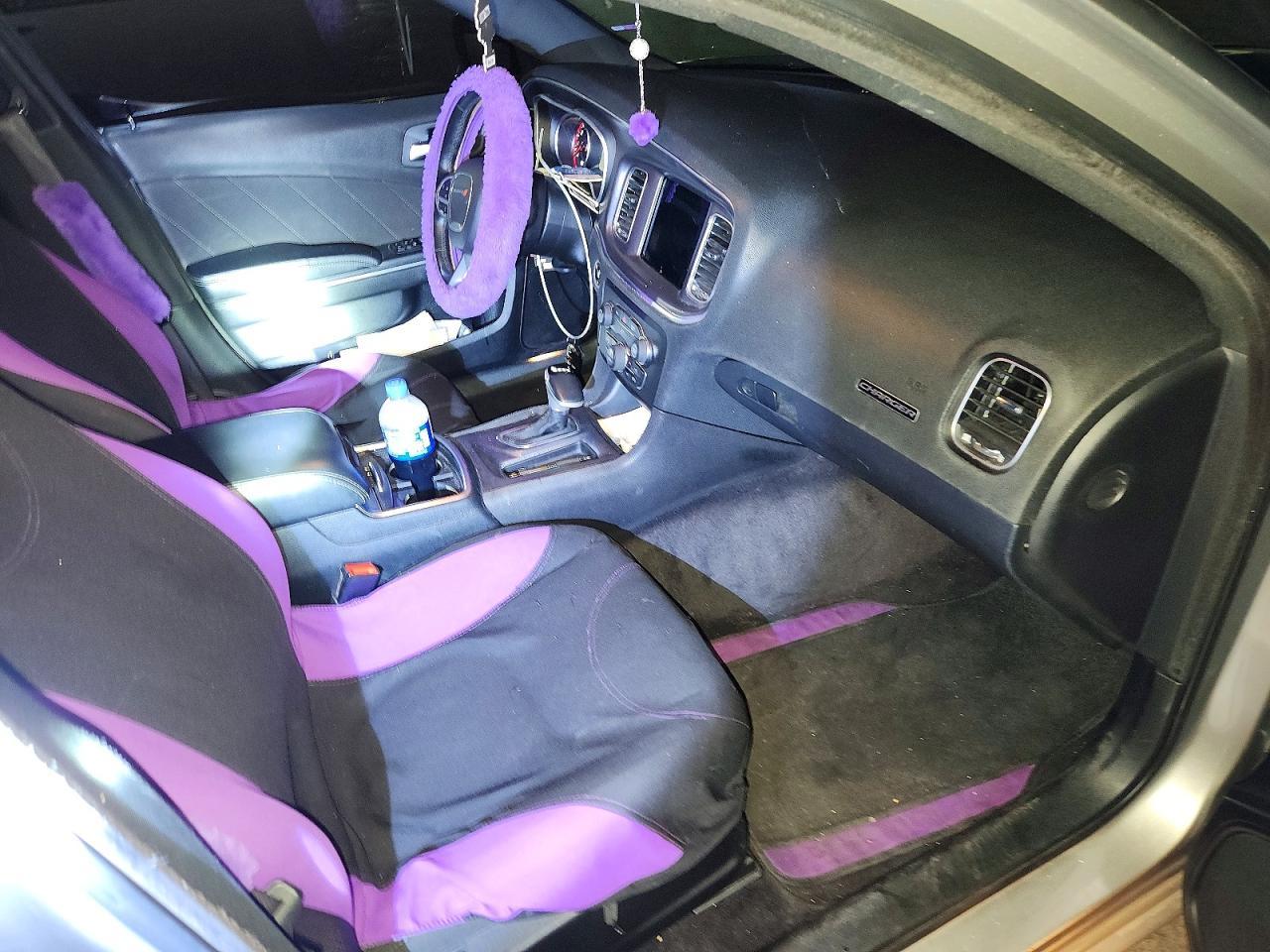 2017 Dodge Charger Sxt - zdjęcie 13