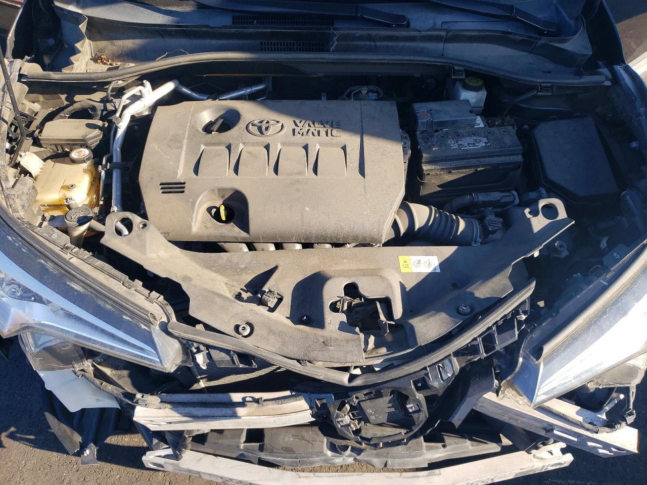 2019 Toyota C-Hr Le - zdjęcie 12