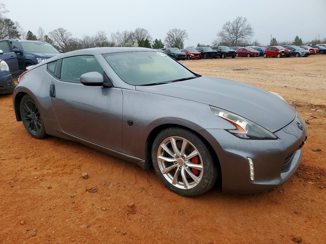 2019 Nissan 370Z Sport Touring - zdjęcie 4