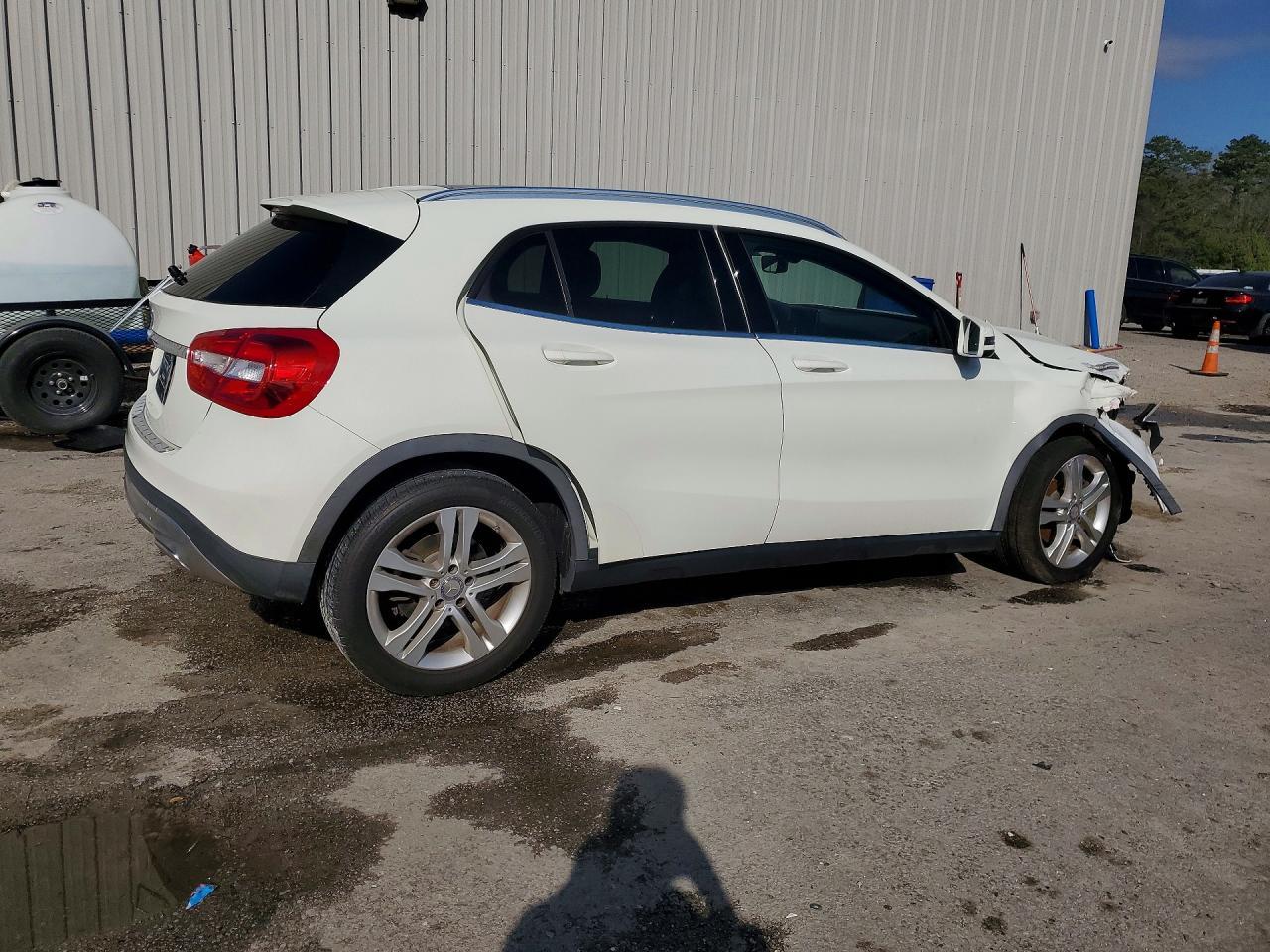2015 Mercedes-Benz Gla 250 - zdjęcie 3