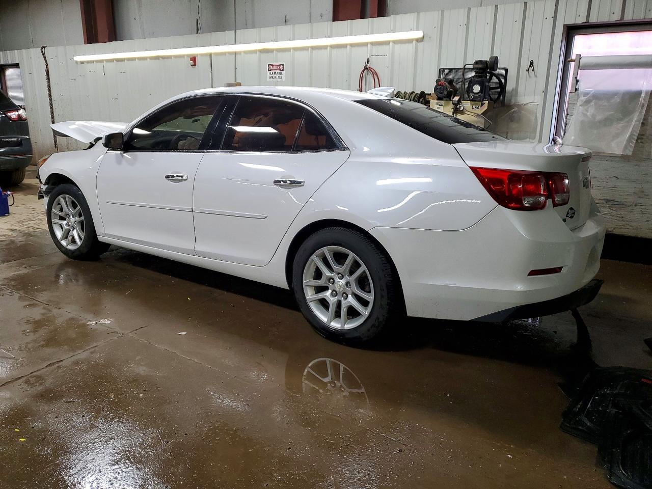 2015 Chevrolet Malibu 1Lt - zdjęcie 2