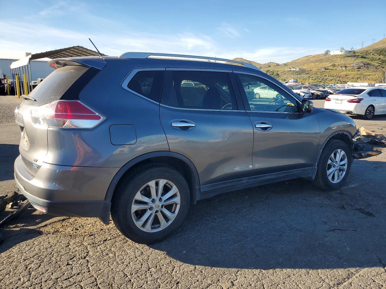 2014 Nissan Rogue Sv - zdjęcie 3