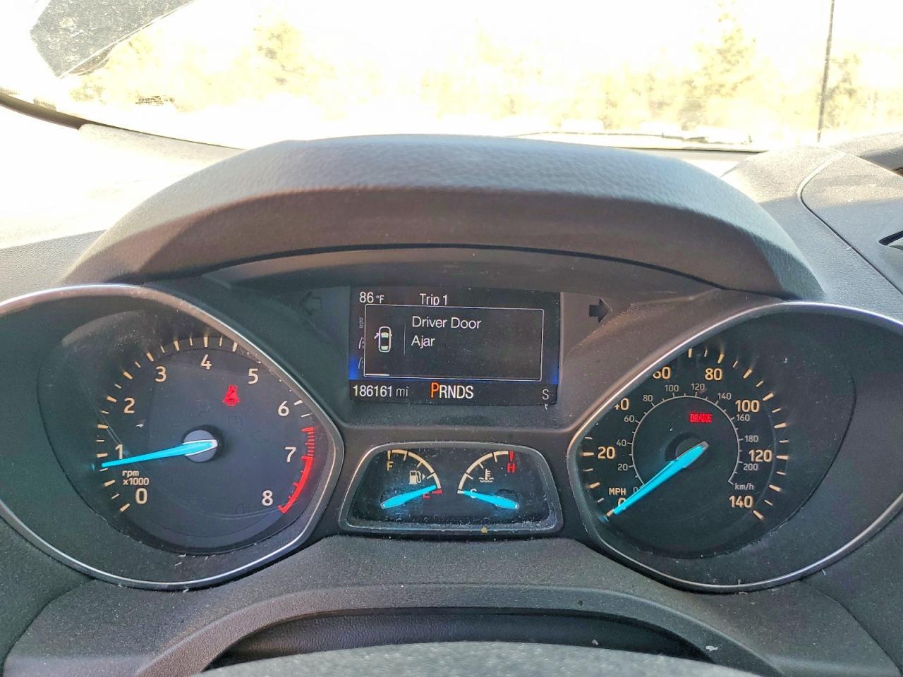 2017 Ford Escape S - zdjęcie 9