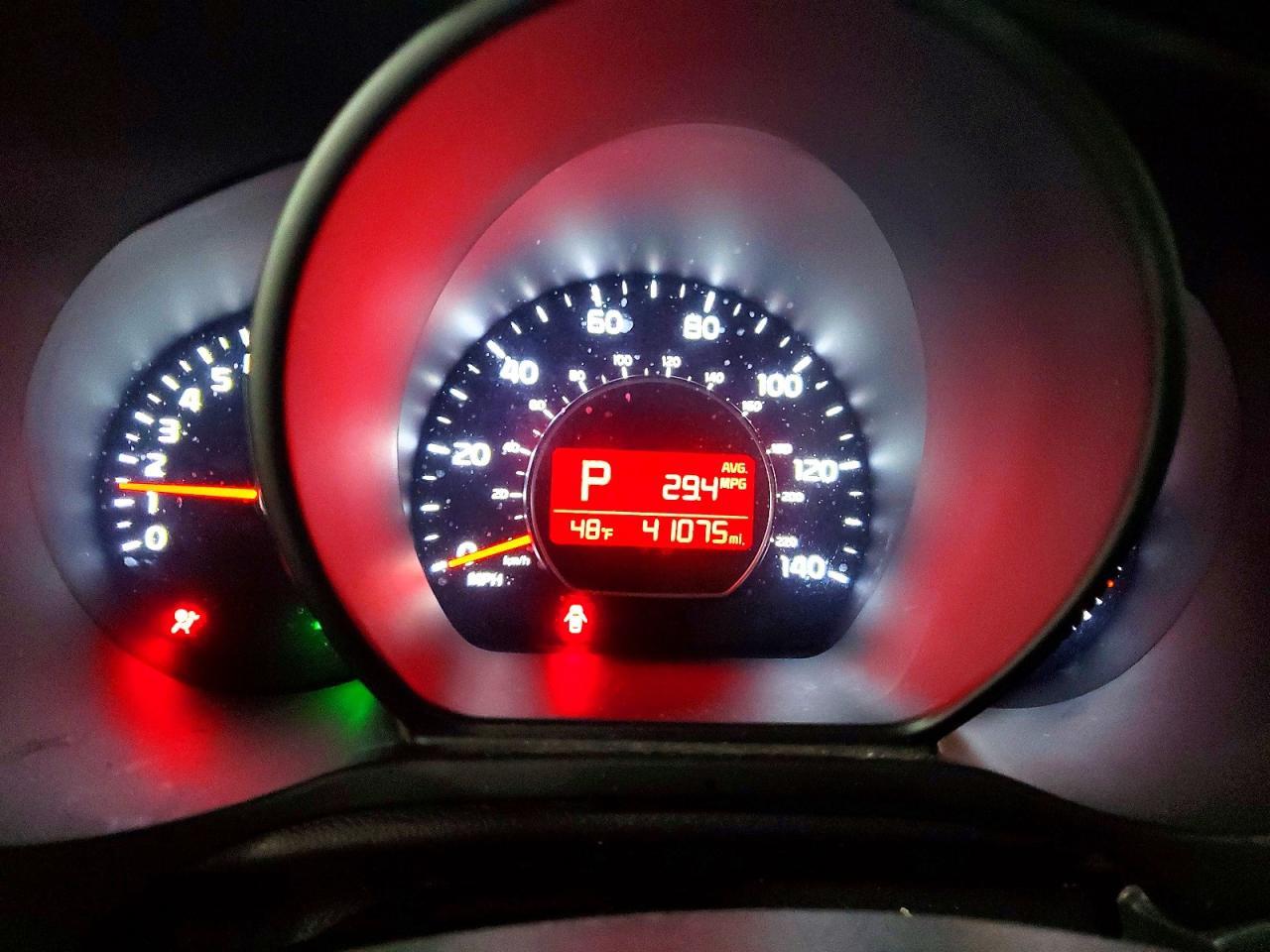 2019 Kia Soul Base - zdjęcie 9